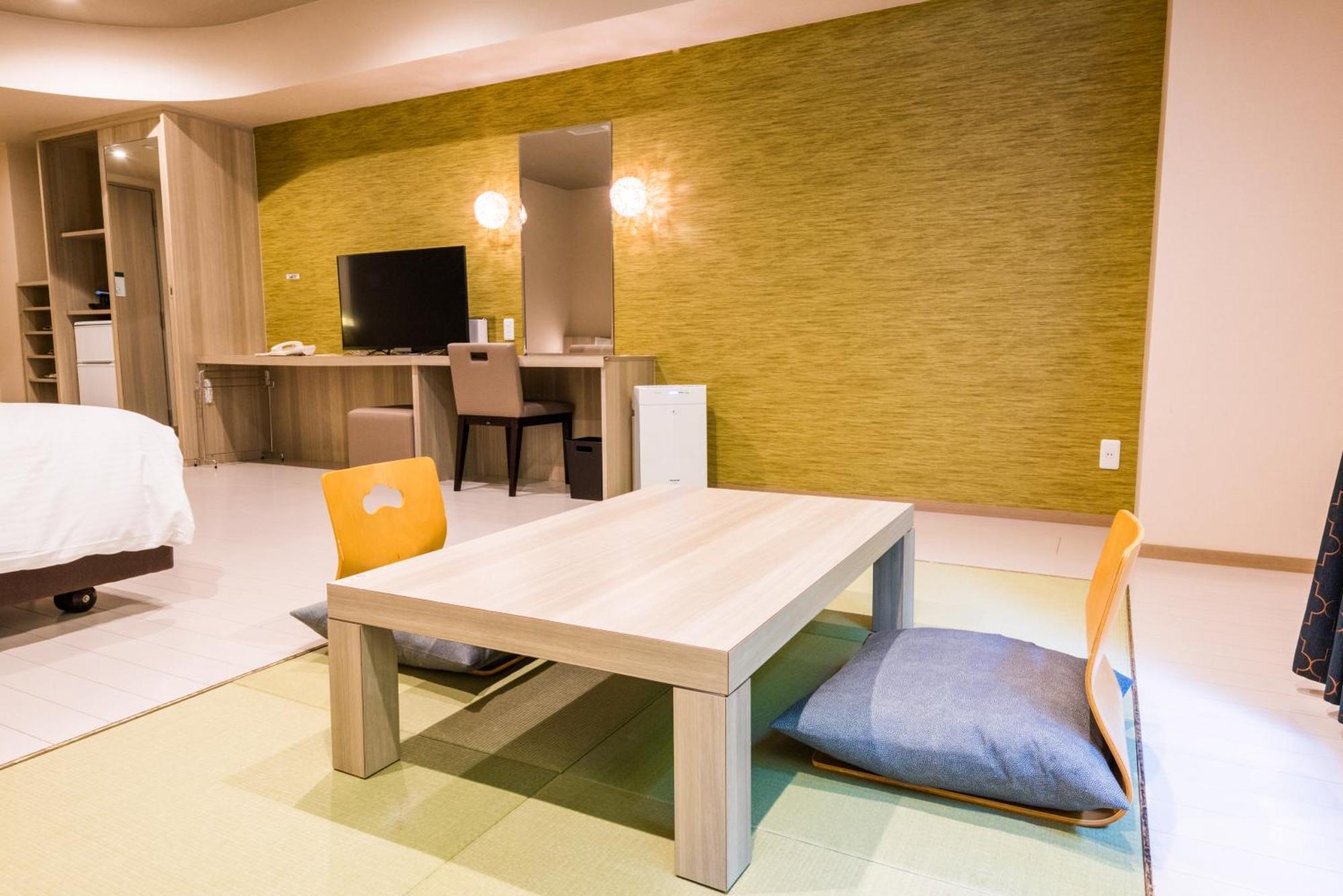 Ooedo Onsen Monogatari Ikaho Hotel Shibukawa Стая снимка