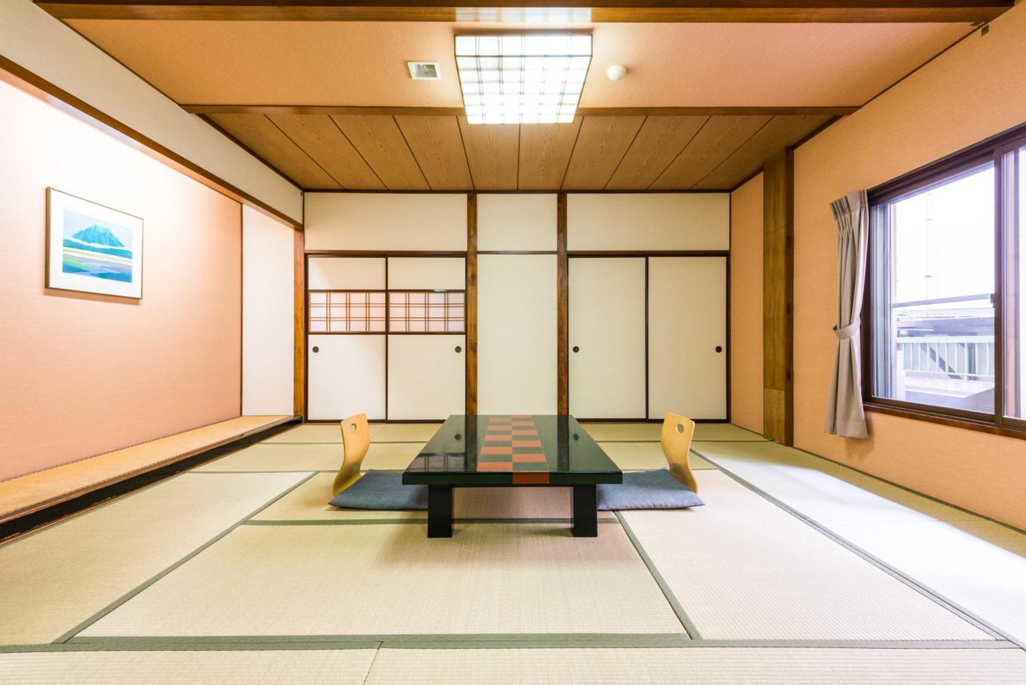 Ooedo Onsen Monogatari Ikaho Hotel Shibukawa Стая снимка